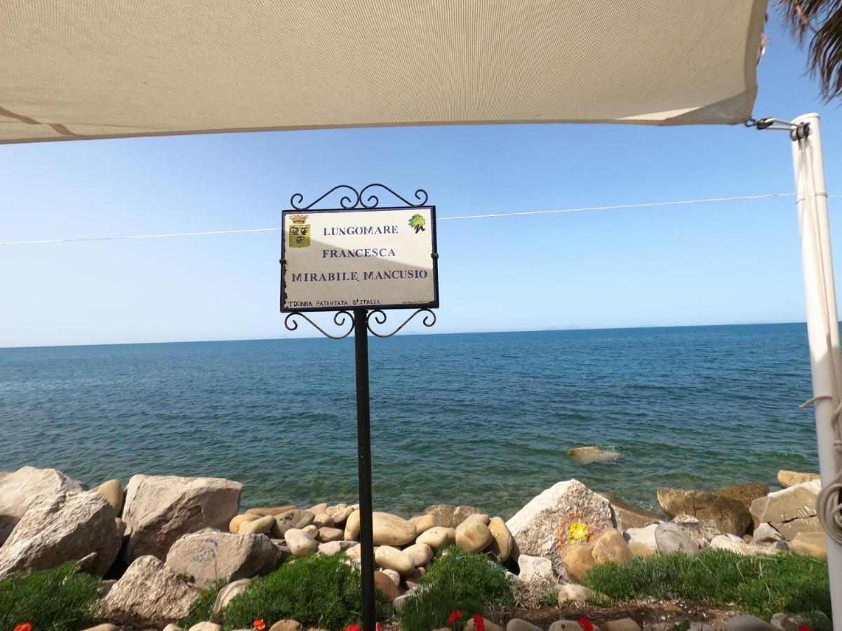 Caronia Marina Terrazza Lungomare 빌라 외부 사진